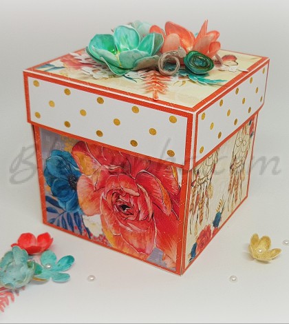 Surprise exploding box "Tenderness" 