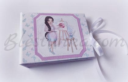 Mini album "The little artist girl" 