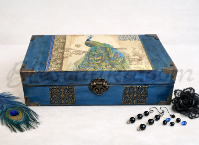 Wooden jewellery box "Orient"